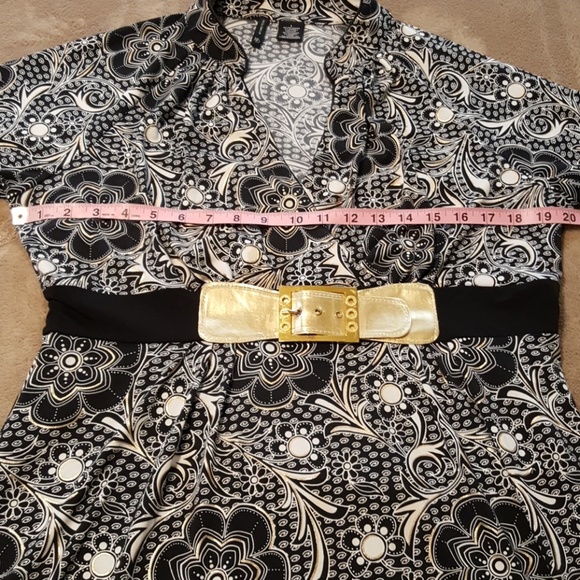 New Directions Blouse/Top. Size Large. - Picture 5 of 8